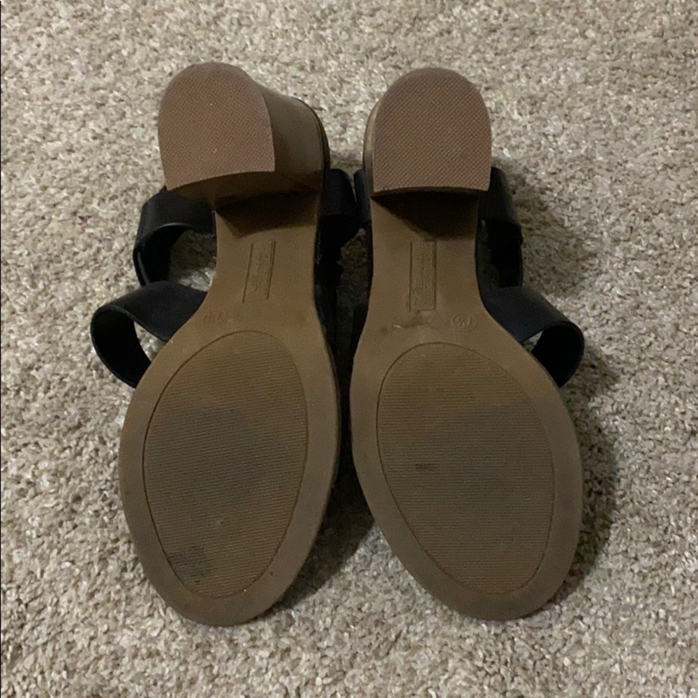 🤗Heels - Picture 2 of 3
